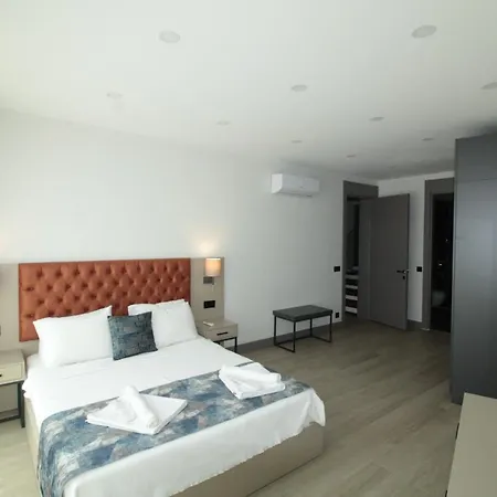 Ala Grand Resıdence Otel *