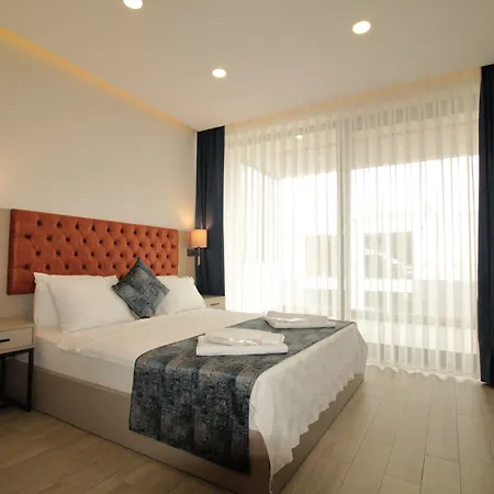 A'la Grand Αλικαρνασσός