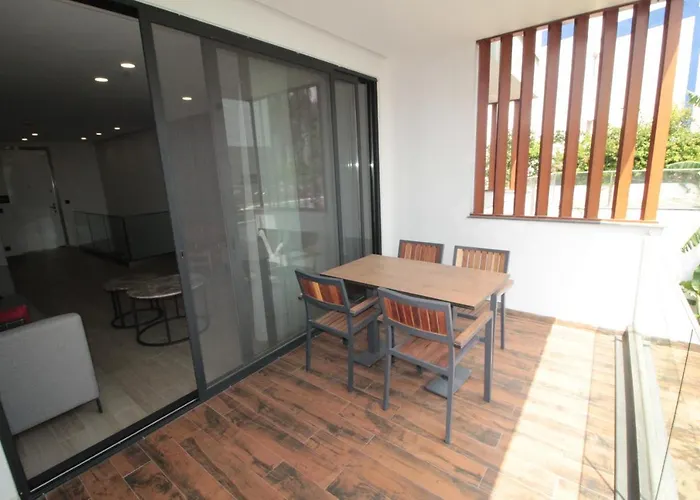 A'la Grand 博德鲁姆